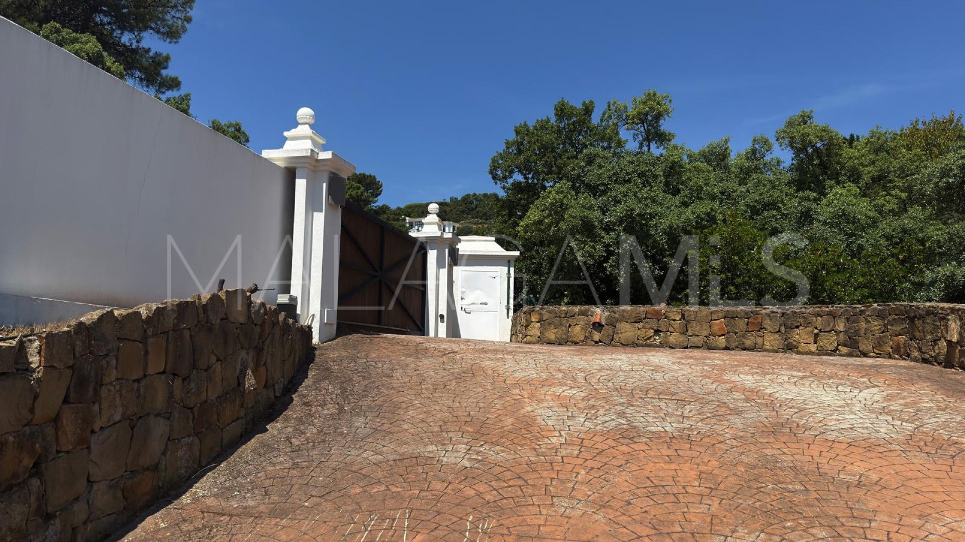 Villa for sale in La Zagaleta