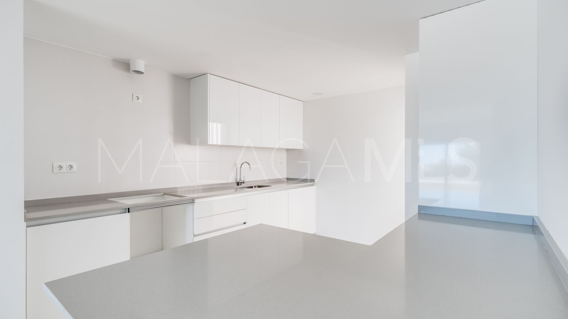 Wohnung for sale in Nueva Andalucia