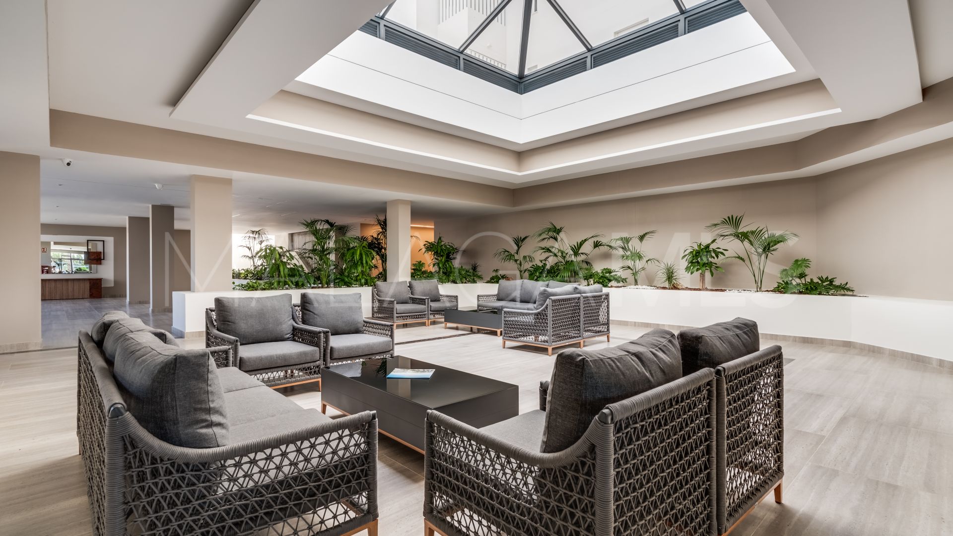 Nueva Andalucia, apartamento de 3 bedrooms a la venta