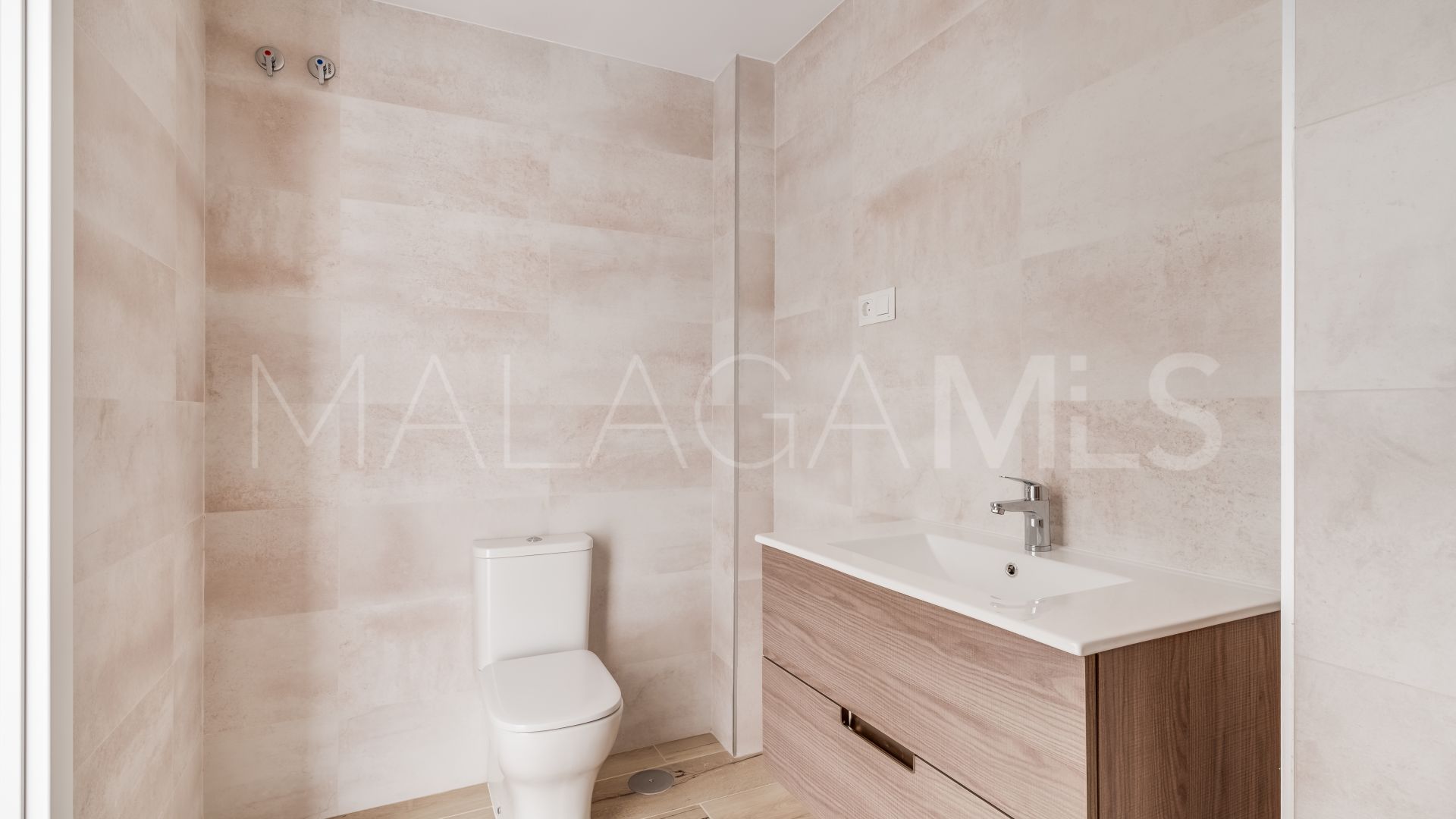 Wohnung for sale in Nueva Andalucia