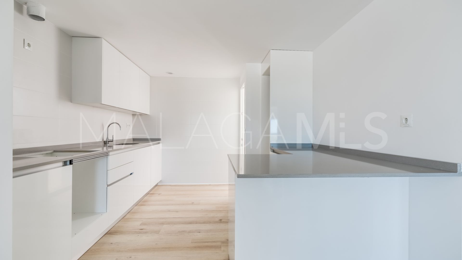 Wohnung for sale in Nueva Andalucia