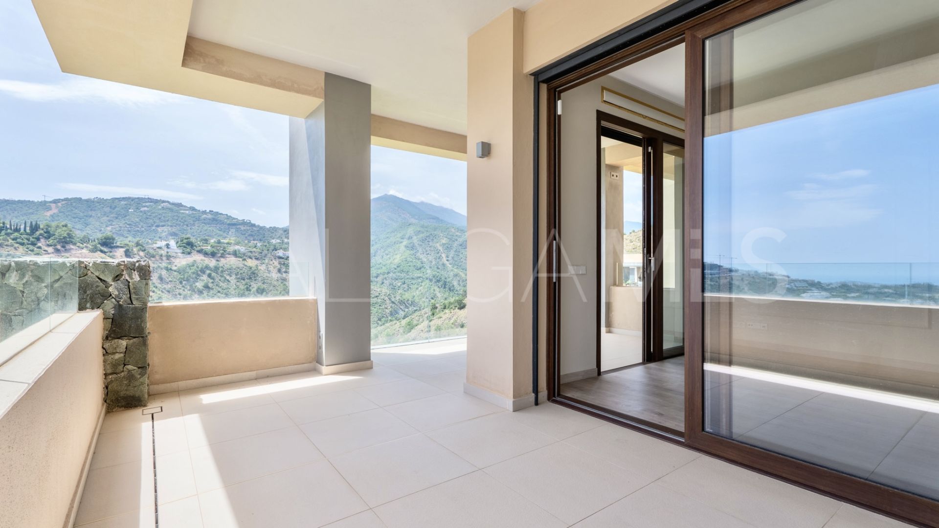 Buy apartamento in La Quinta