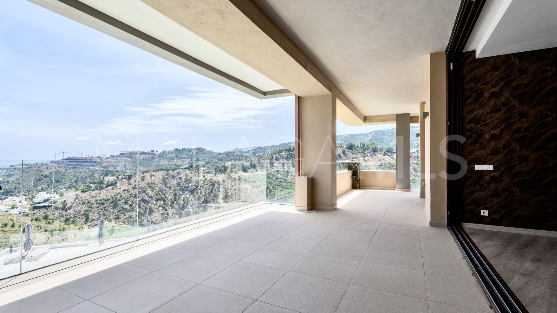 Buy apartamento in La Quinta