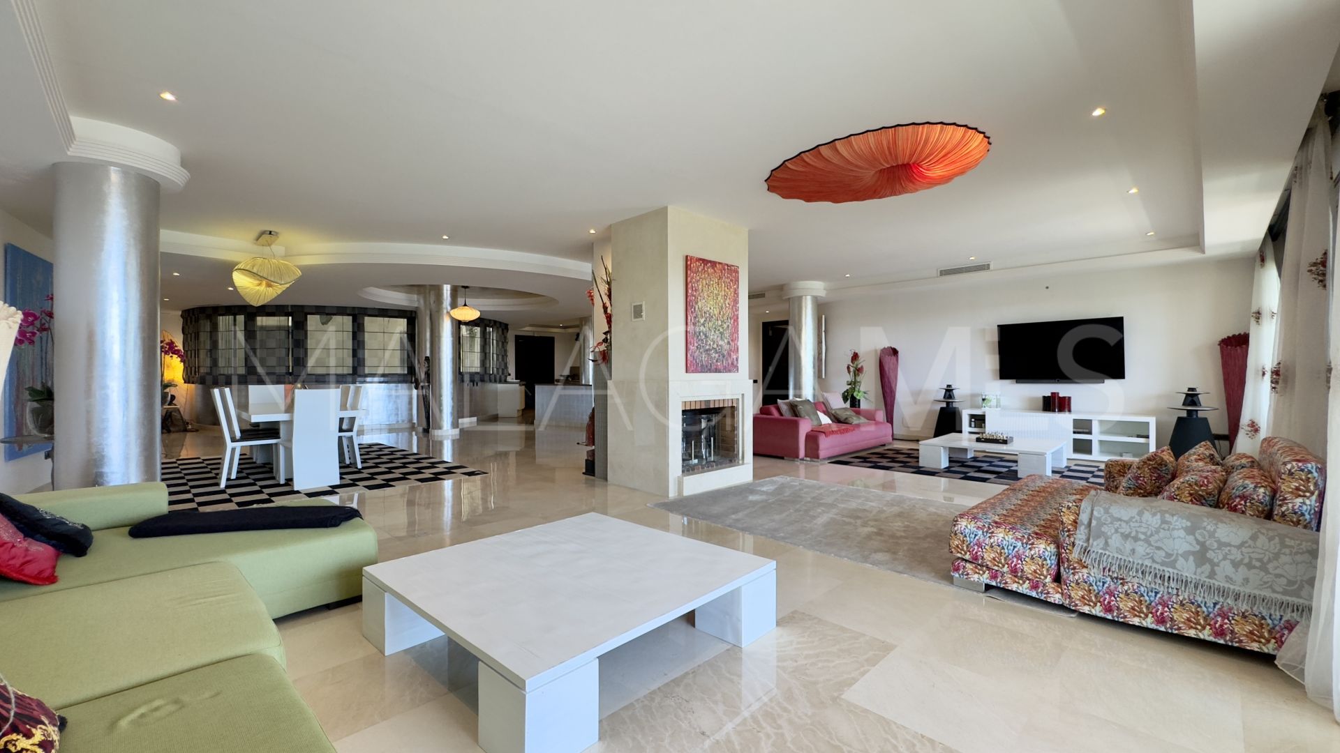 Apartment with 3 bedrooms for sale in Laguna de Banus