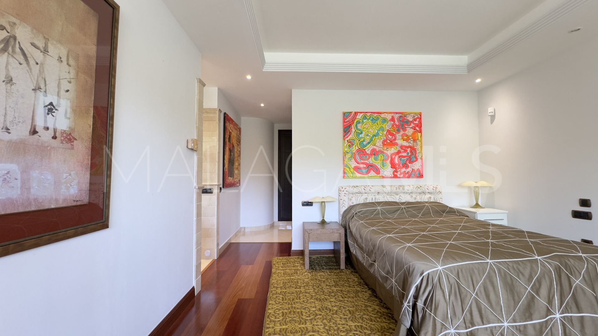 Apartment with 3 bedrooms for sale in Laguna de Banus