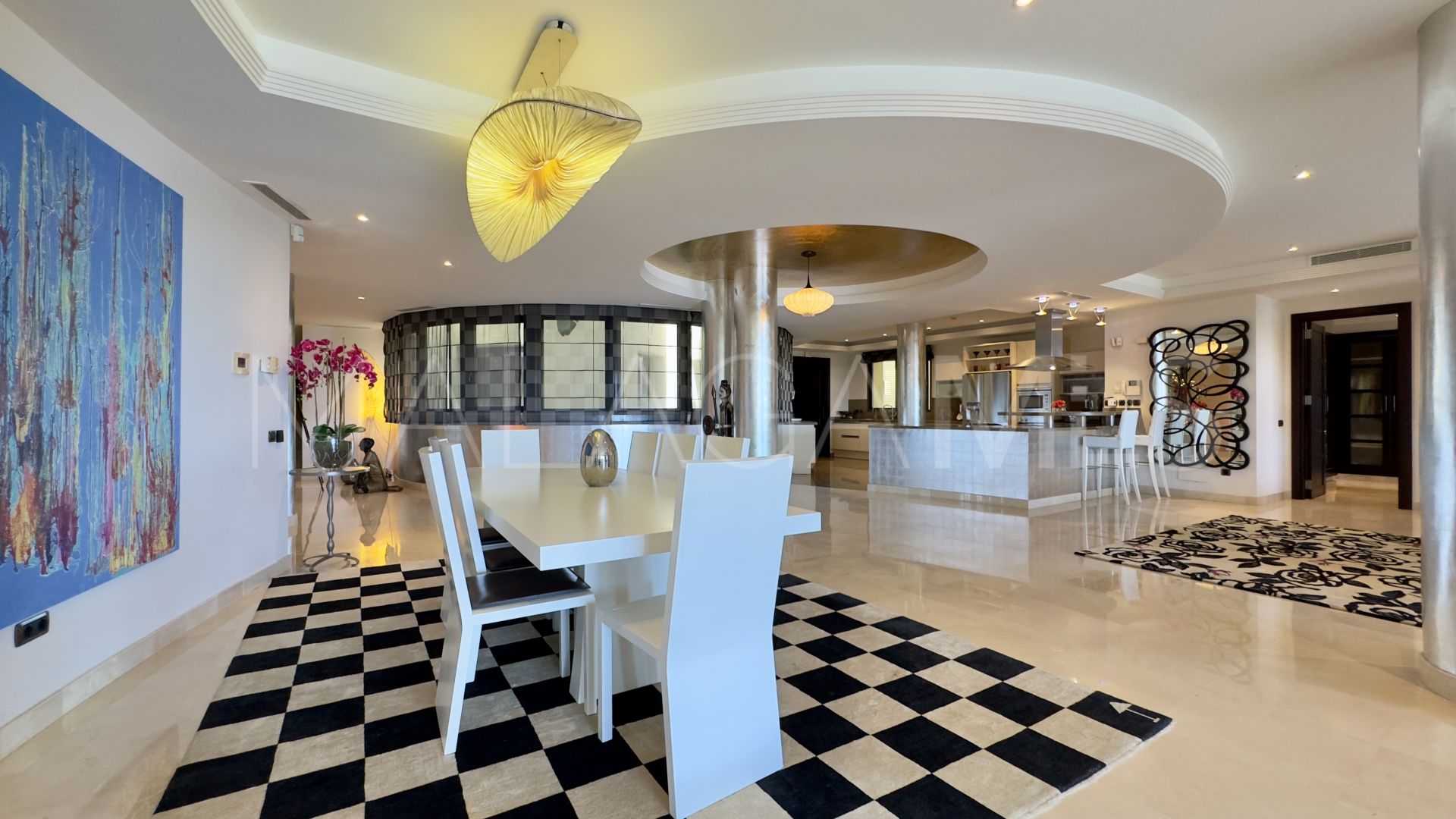 Apartment with 3 bedrooms for sale in Laguna de Banus