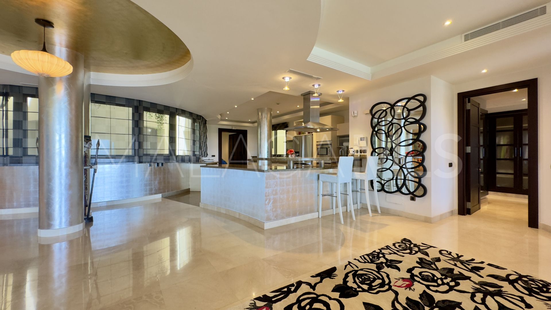 Apartment with 3 bedrooms for sale in Laguna de Banus