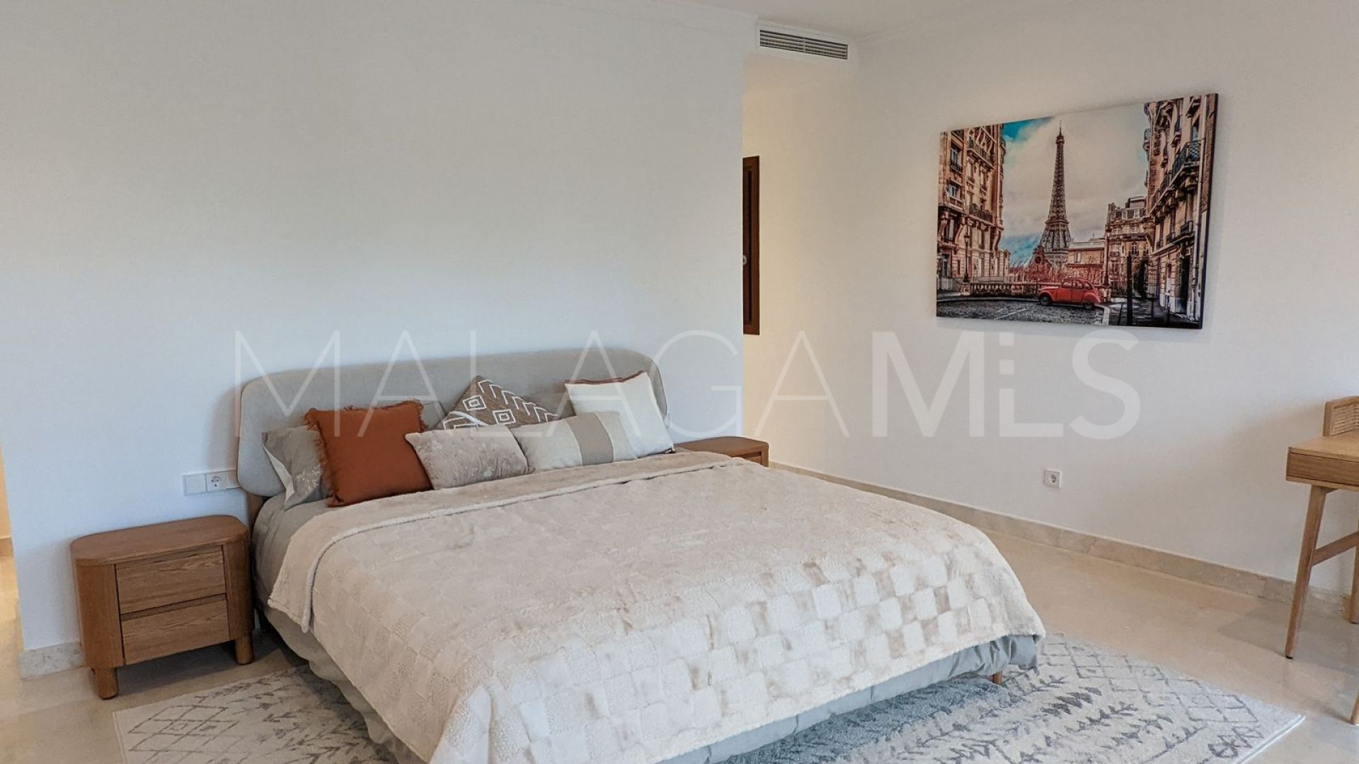 Villa for sale in Nagüeles