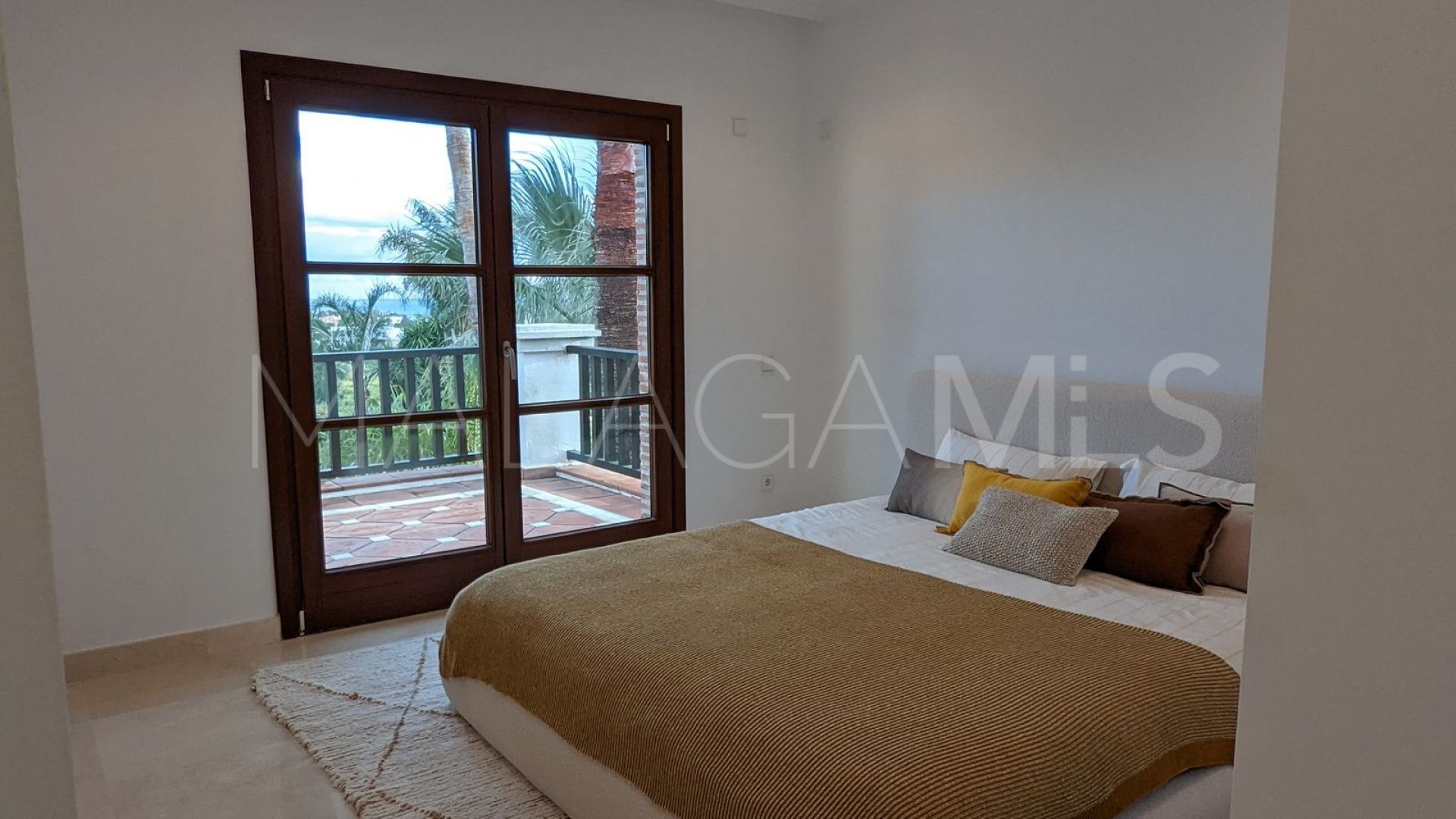 Villa for sale in Nagüeles