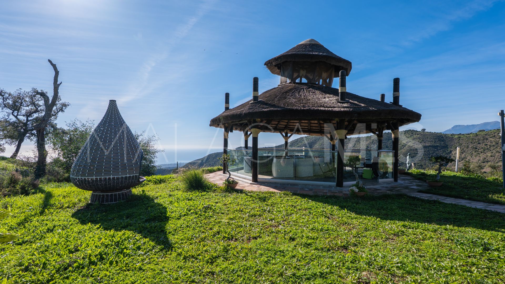 Villa for sale in La Mairena