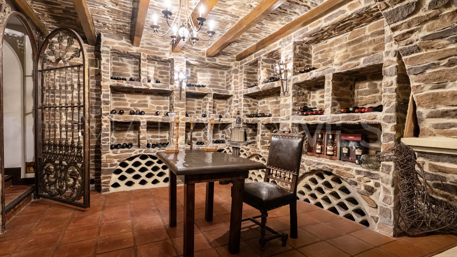 Villa for sale in La Mairena