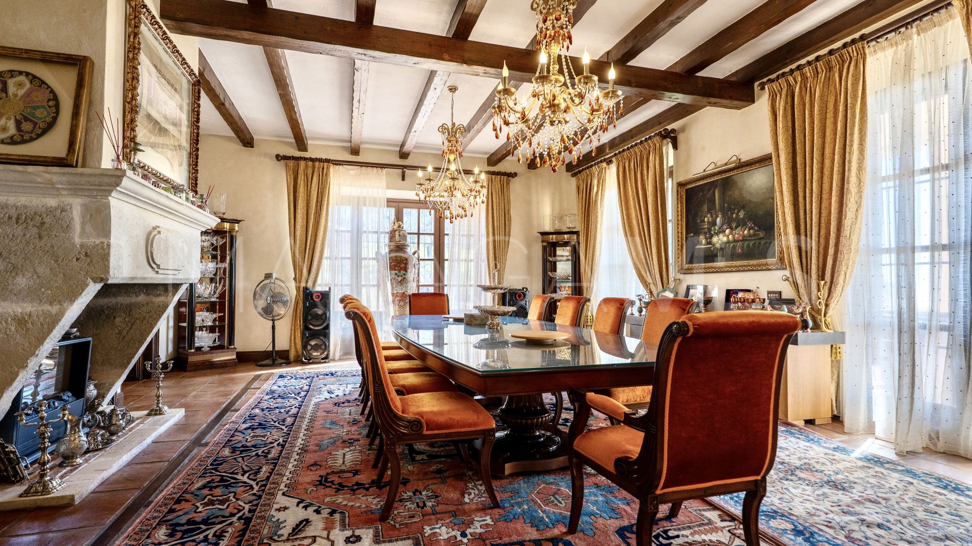 Villa for sale in La Mairena