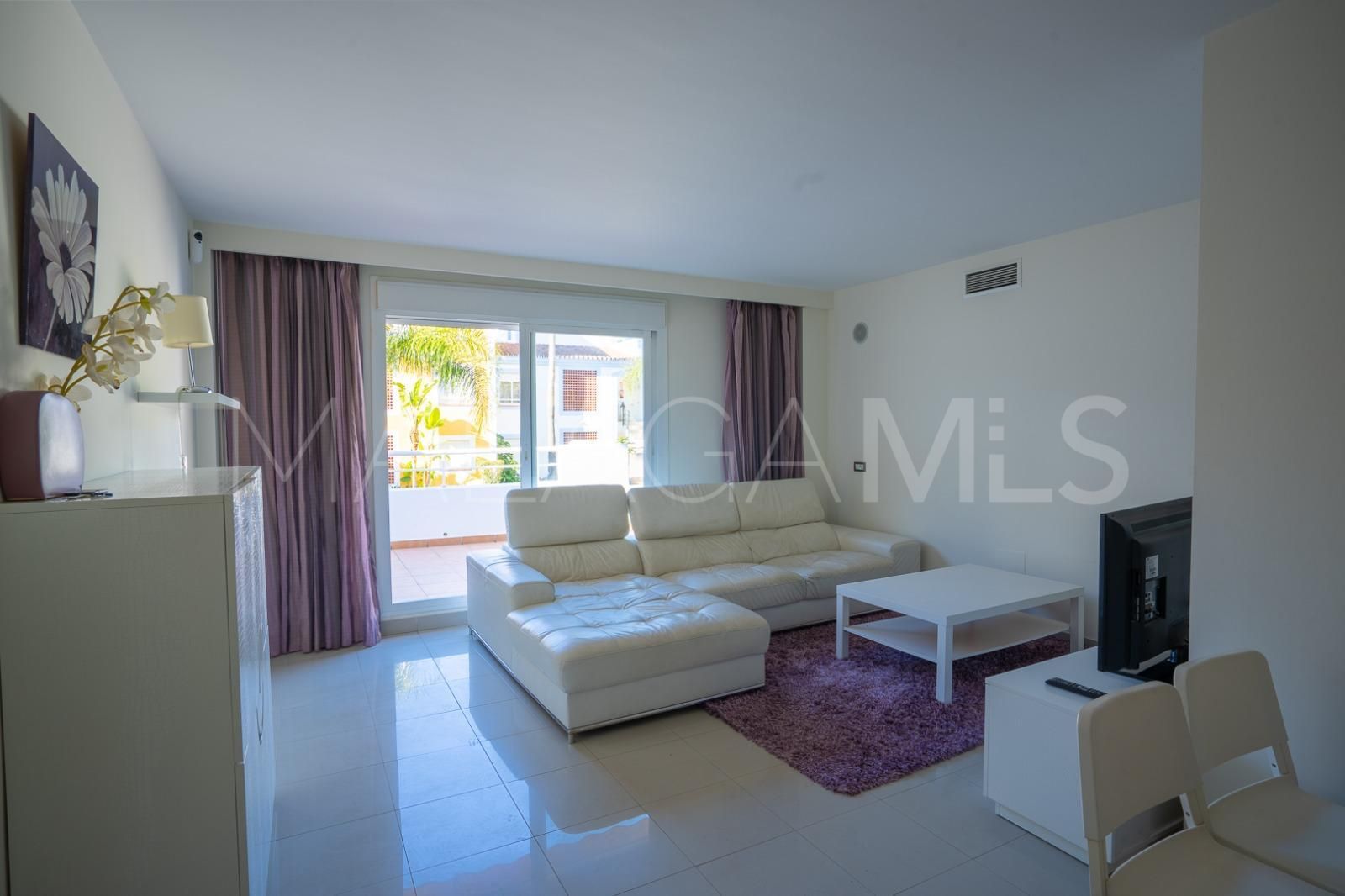 Duplex for sale in Estepona