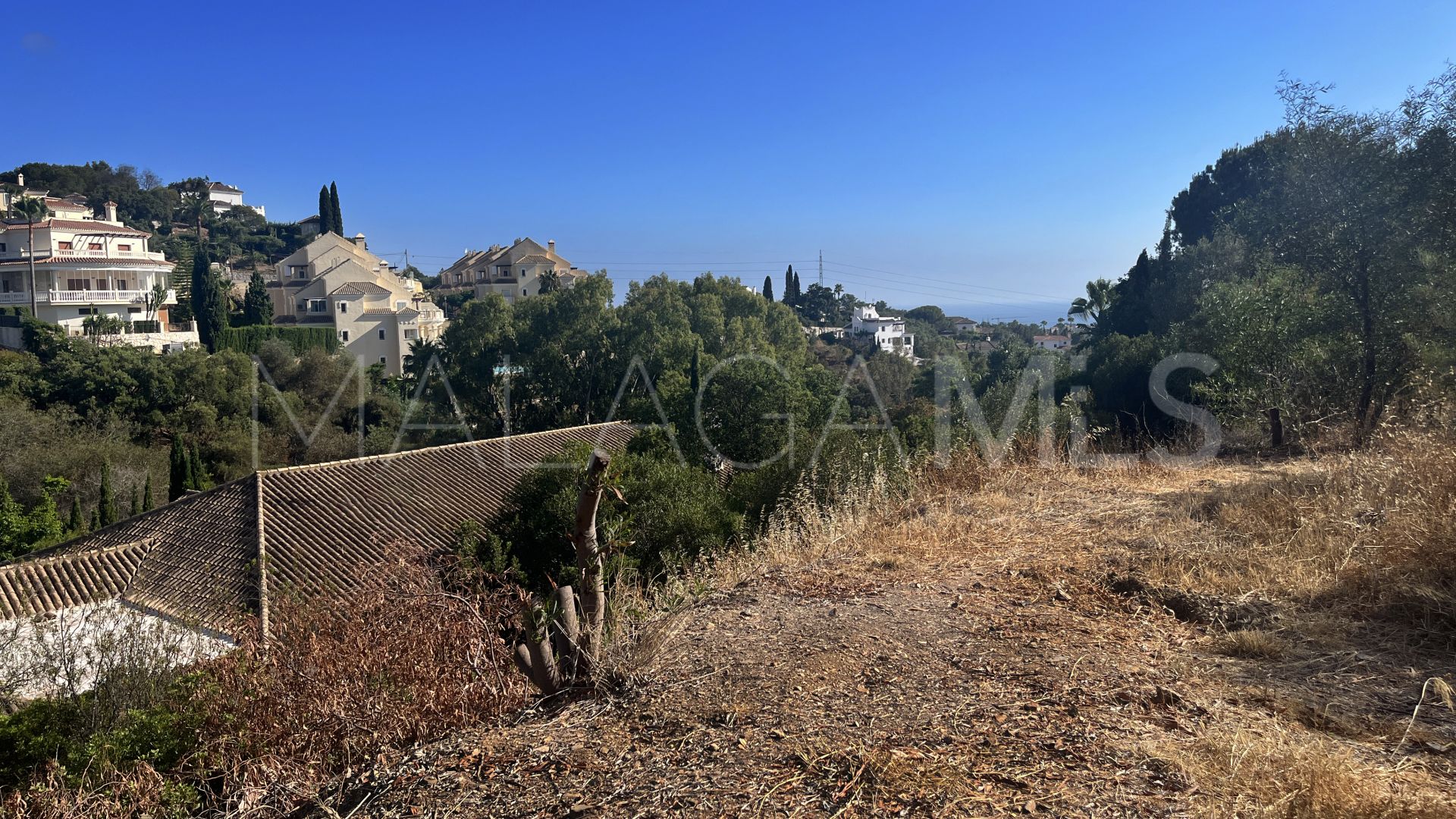 Terrain for sale in Elviria