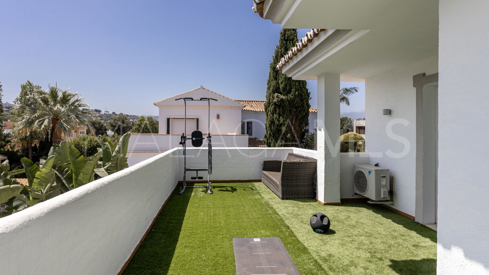 Villa for sale in Rio Verde de 6 bedrooms