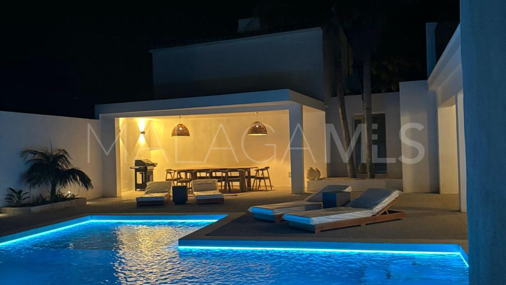 Villa for sale in Golden Mile with 5 bedrooms