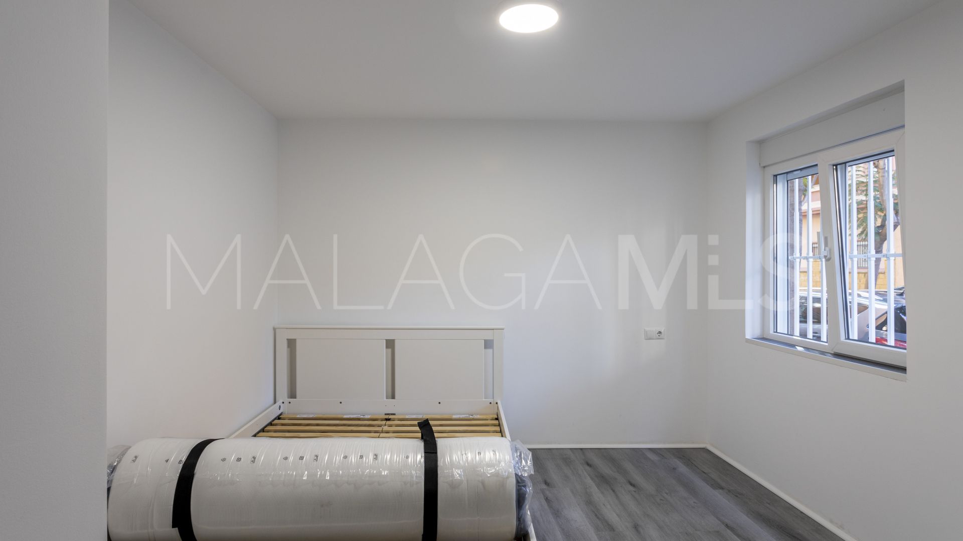 Apartamento planta baja for sale with 2 bedrooms in Fuengirola Centro