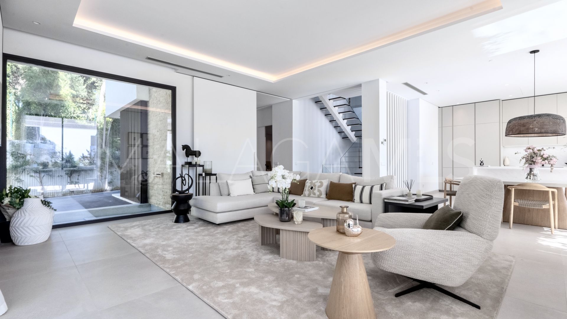 Hus i byn for sale in Marbella Centro