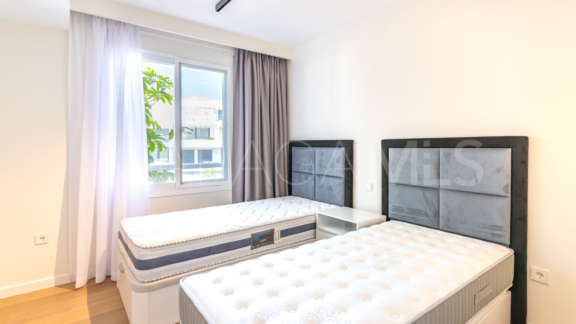 Buy apartamento with 2 bedrooms in El Paraiso