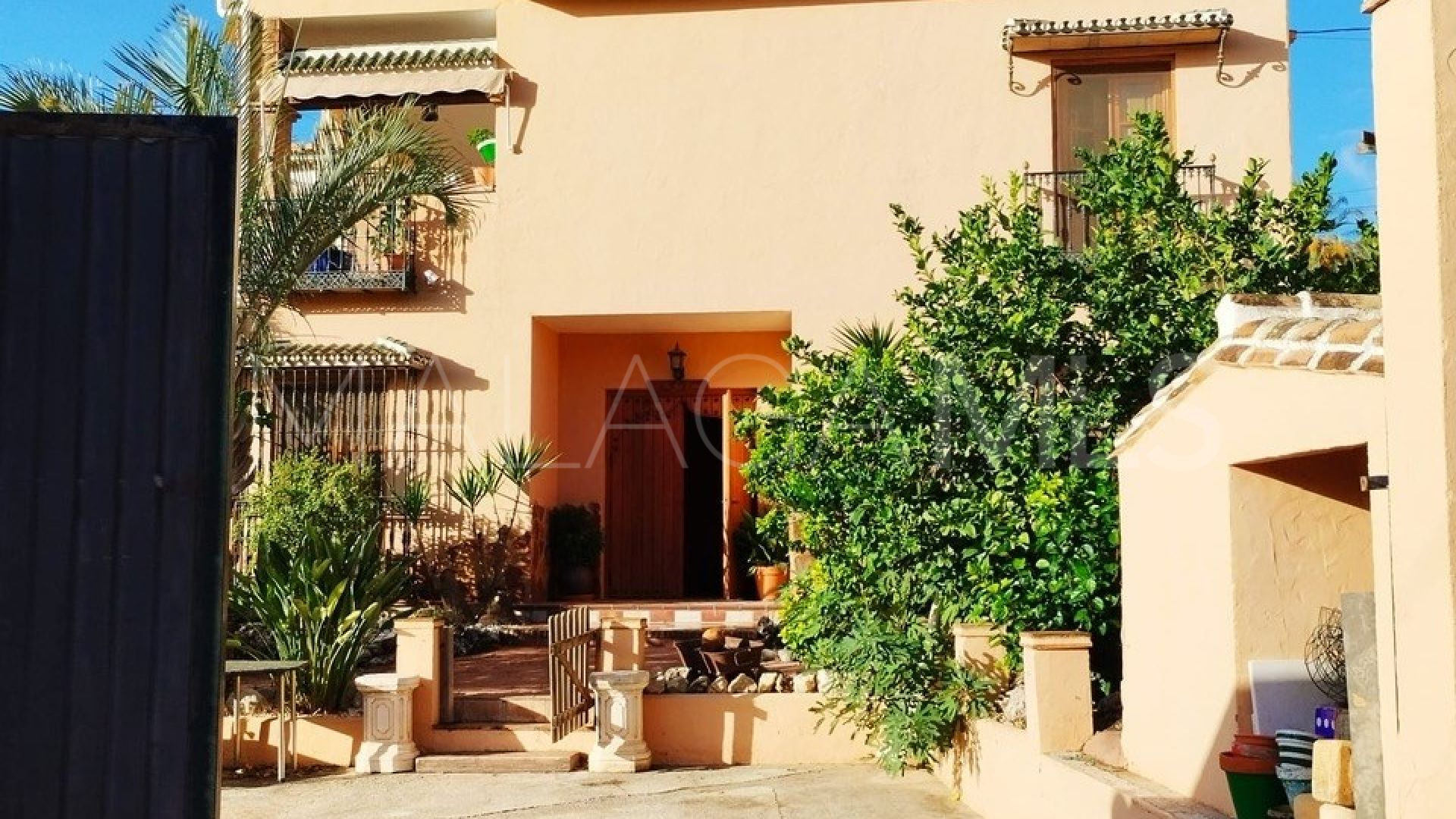 Hus i byn for sale in Torremolinos