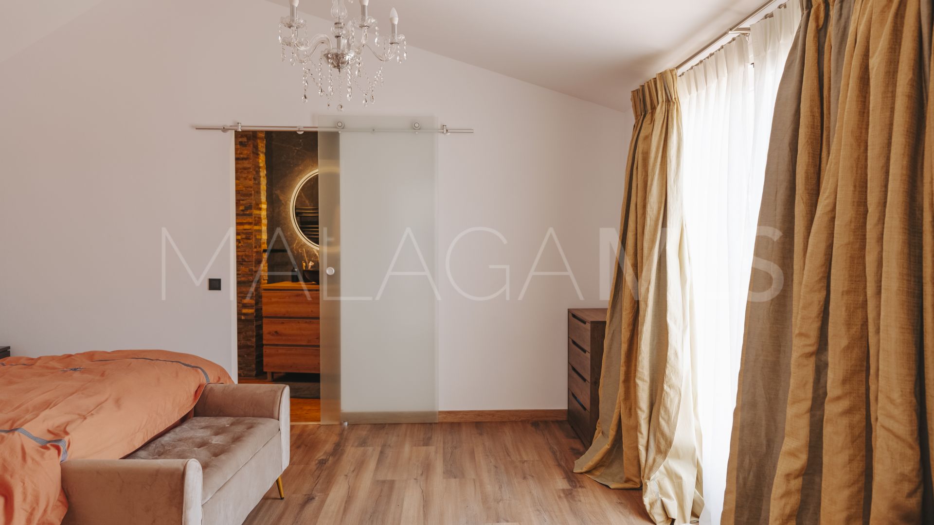 La Duquesa, apartamento a la venta with 4 bedrooms