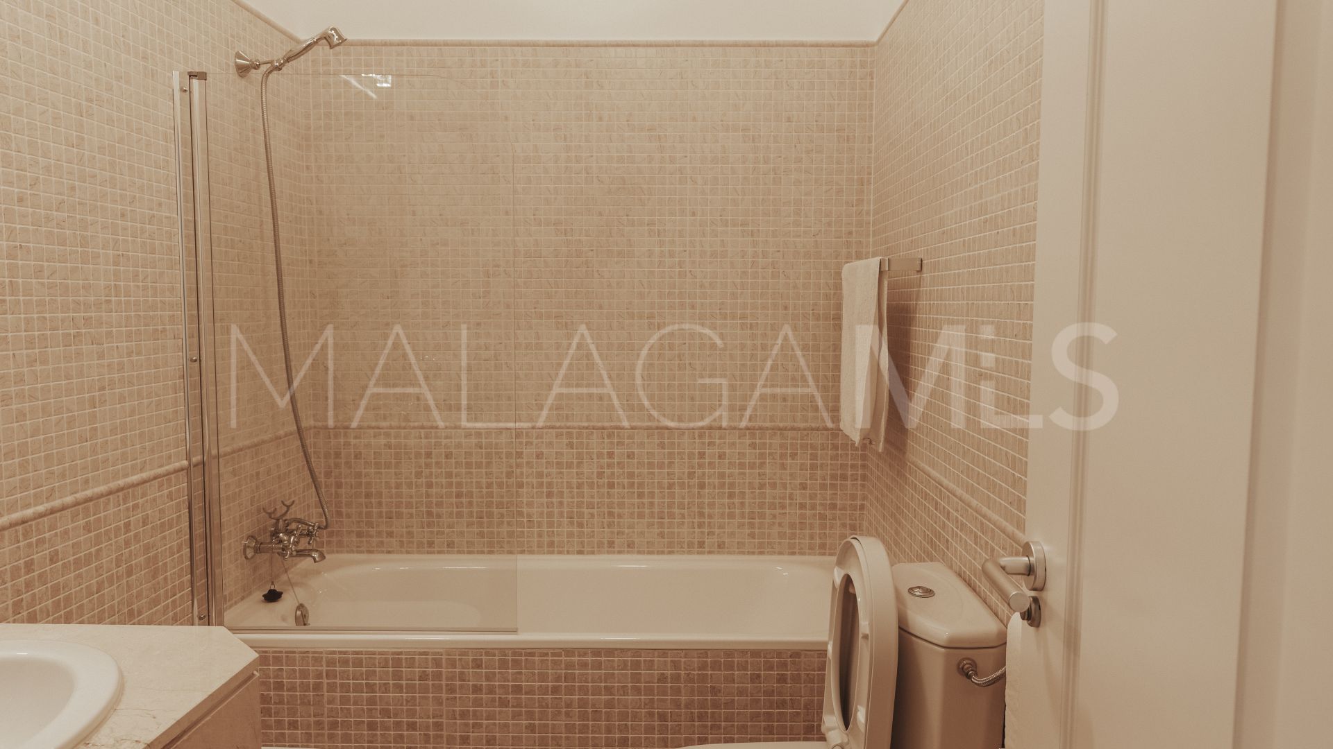 La Duquesa, apartamento a la venta with 4 bedrooms