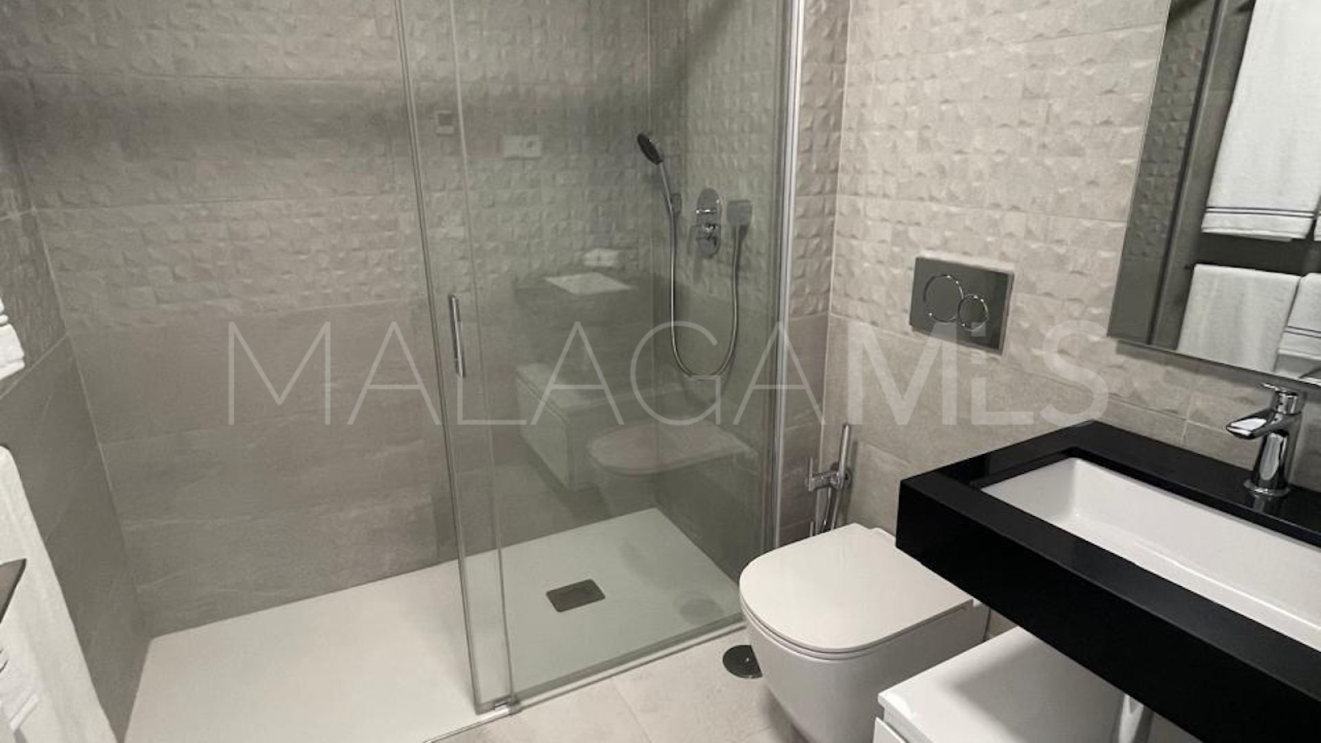 Wohnung for sale in Estepona Ost