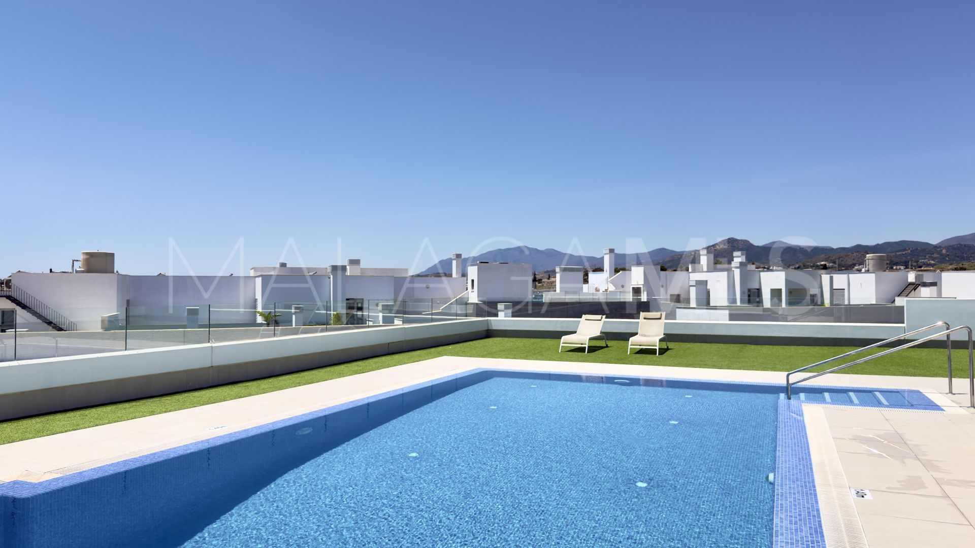 Lägenhet for sale in Nueva Andalucia