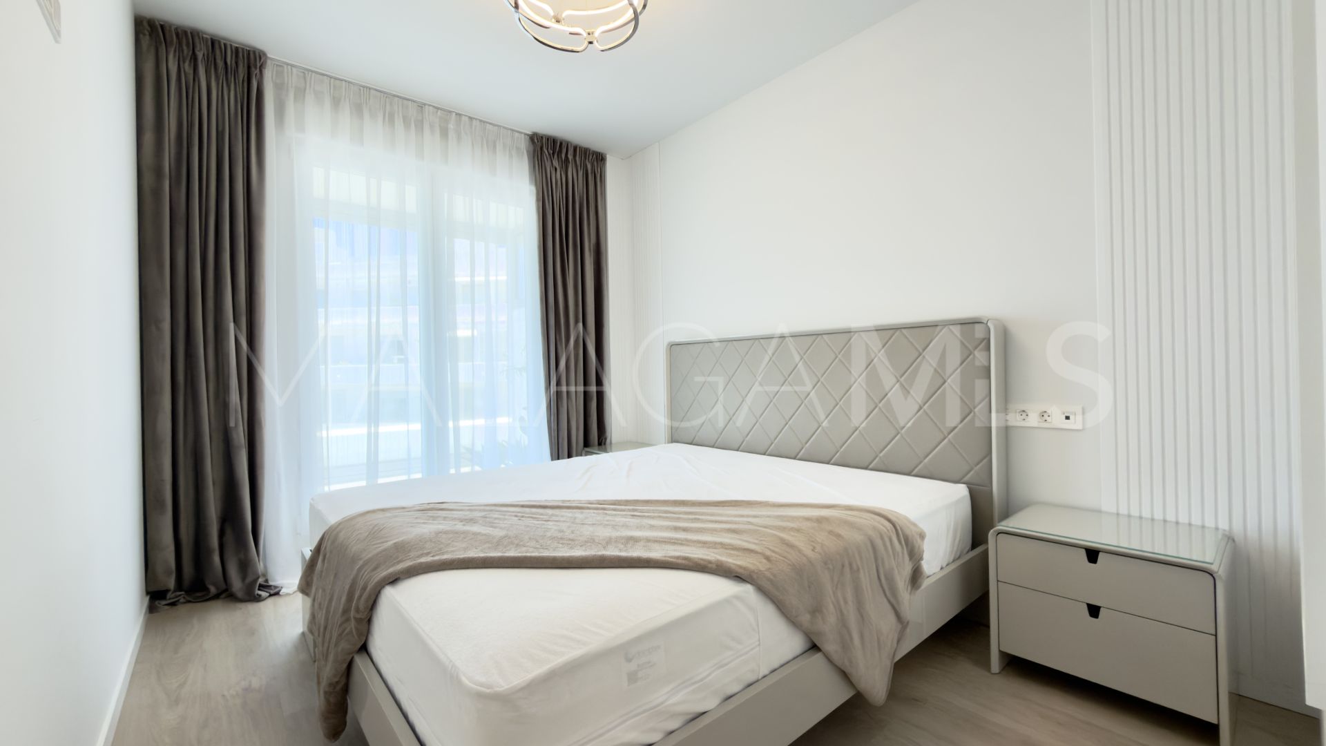 Lägenhet for sale in Nueva Andalucia