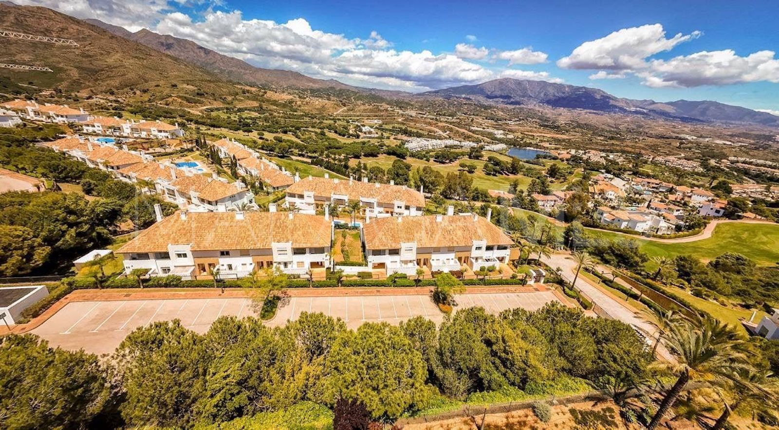 Maison de ville for sale in La Cala Golf Resort