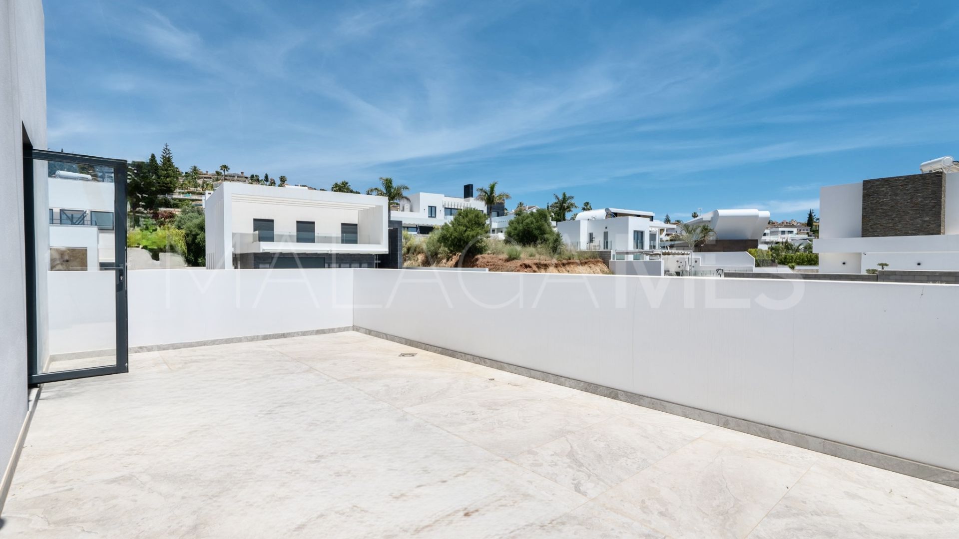 Villa for sale in Sierrezuela