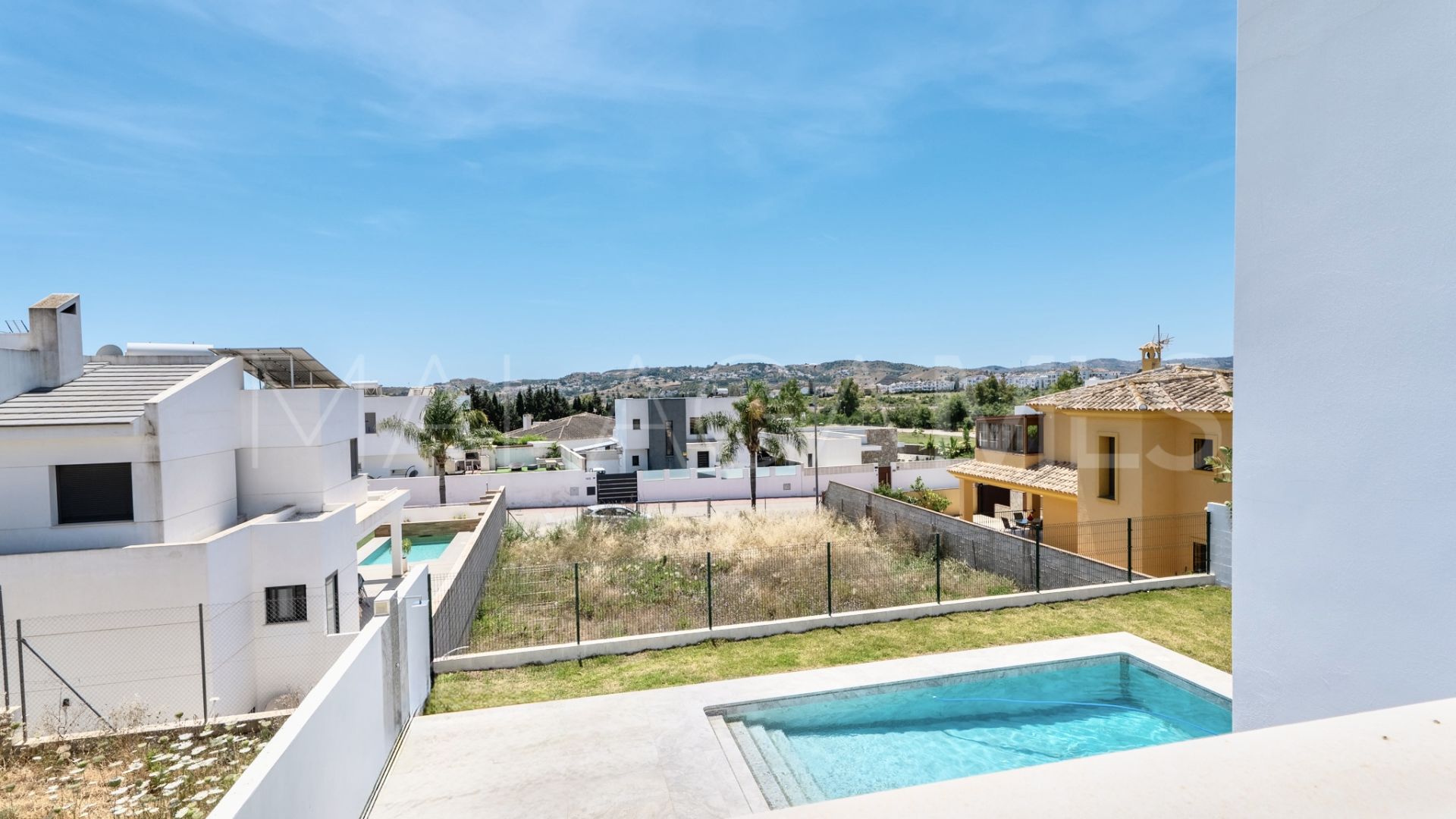 Villa for sale in Sierrezuela