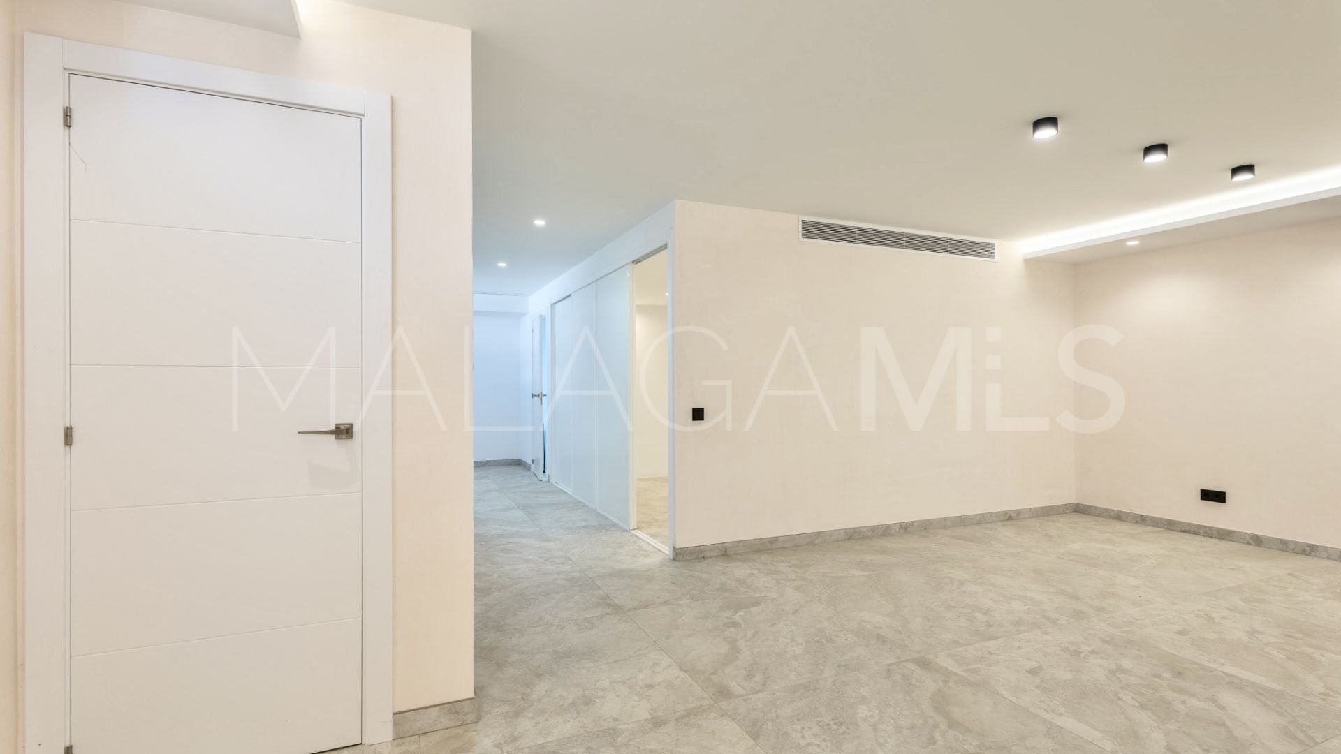 Villa for sale in Sierrezuela