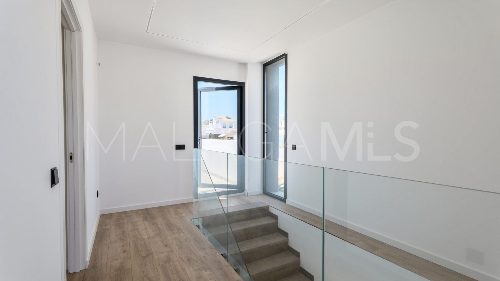 Villa for sale in Sierrezuela