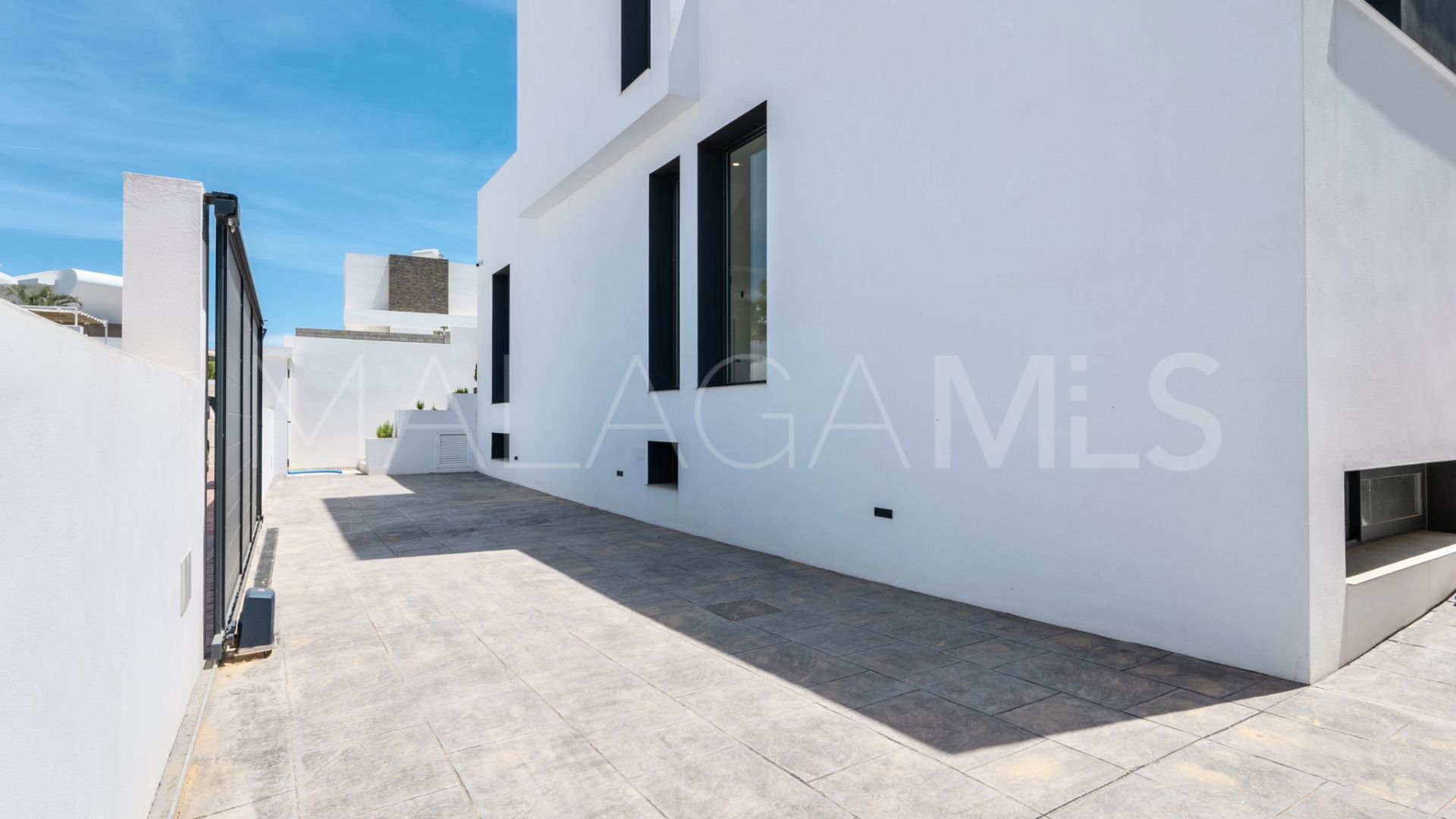 Villa for sale in Sierrezuela