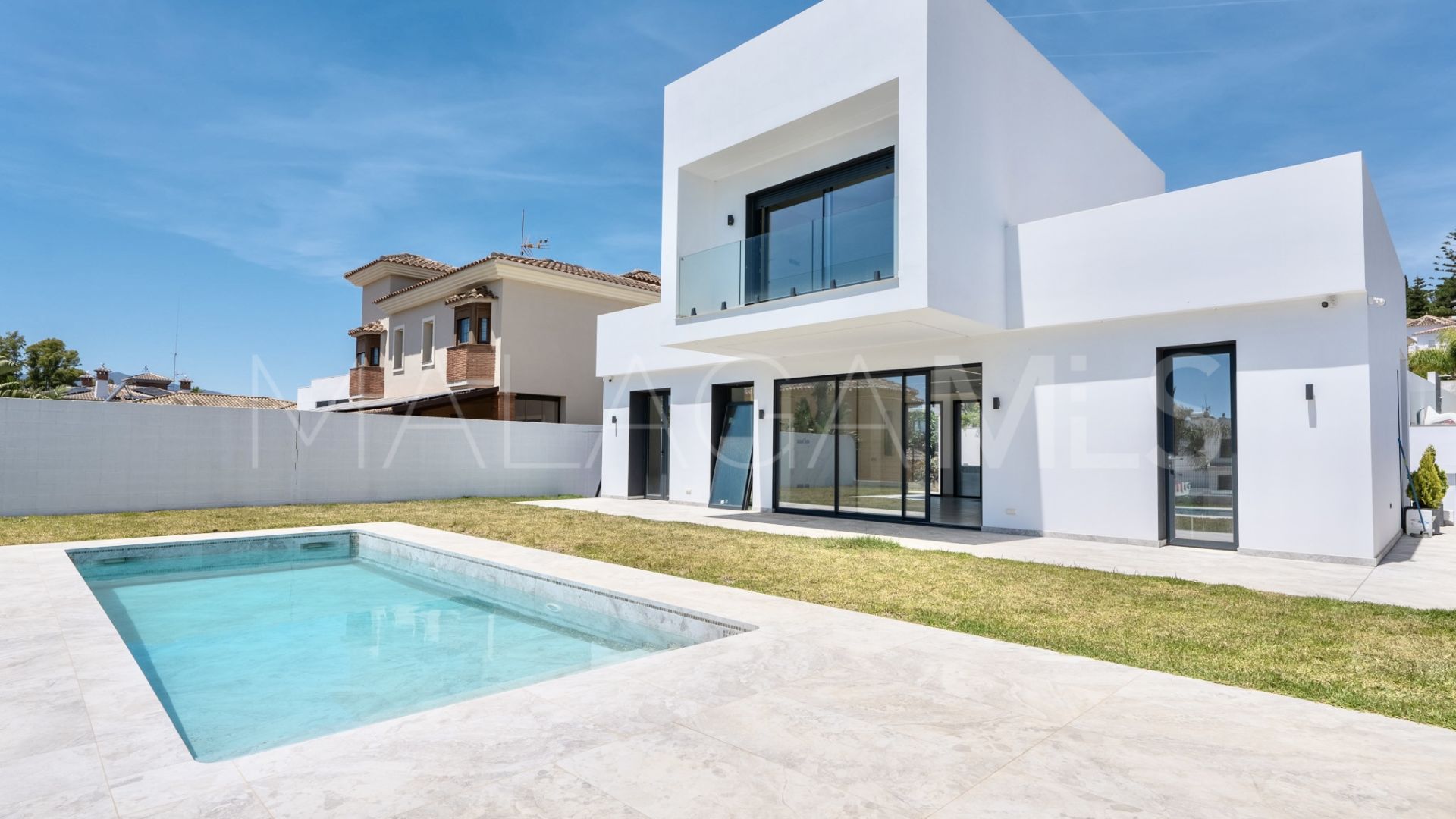 Villa for sale in Sierrezuela