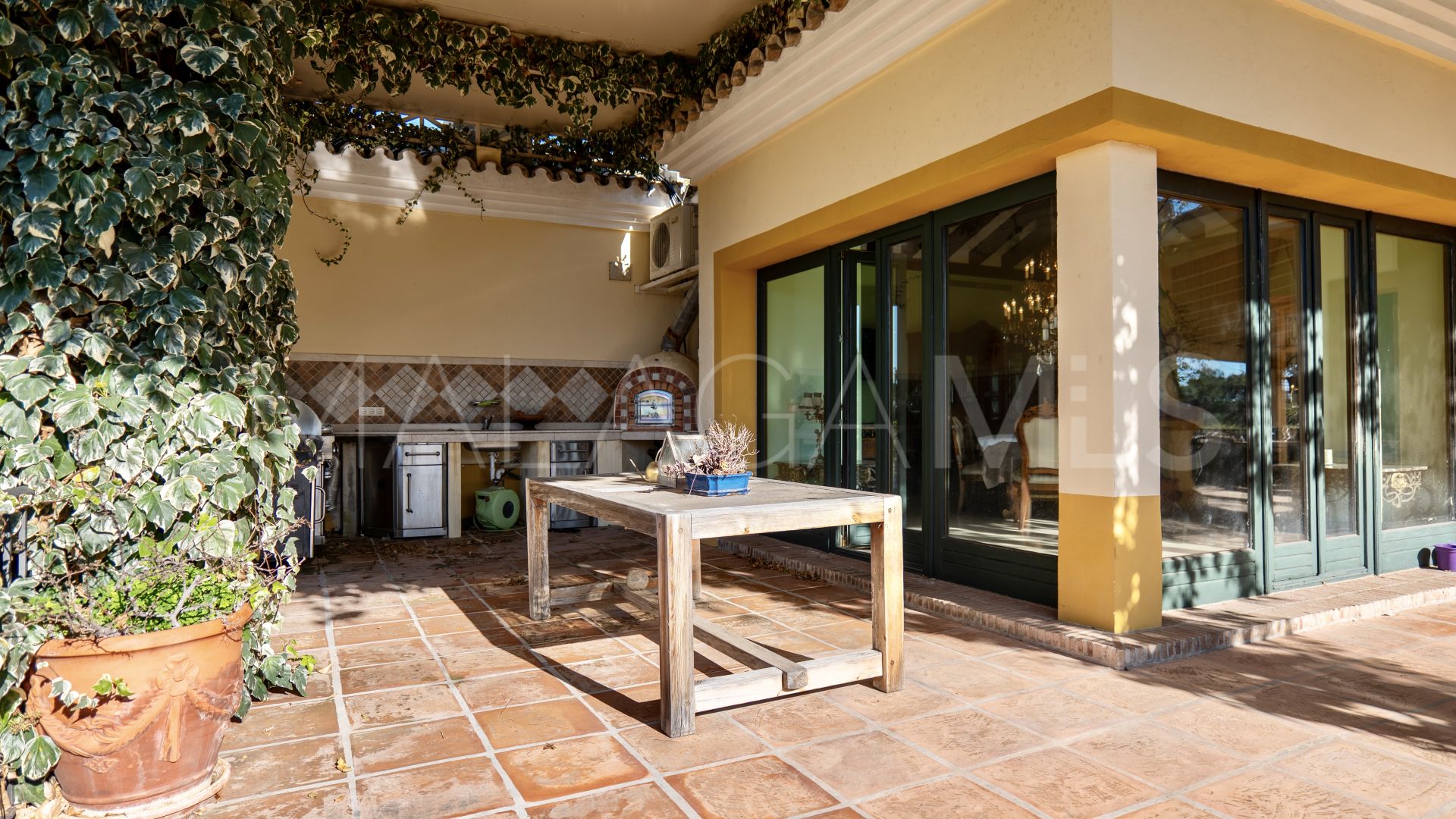 Villa for sale in La Zagaleta