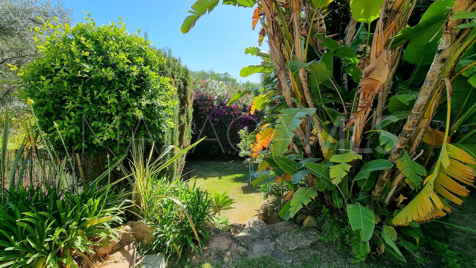 Radhus for sale in Marbella Golden Mile