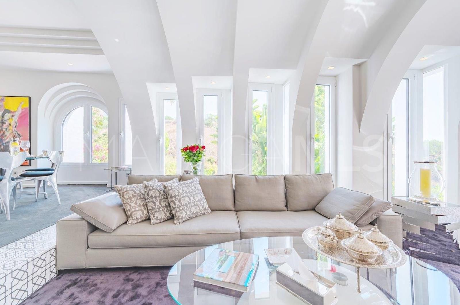 Radhus for sale in Marbella Golden Mile