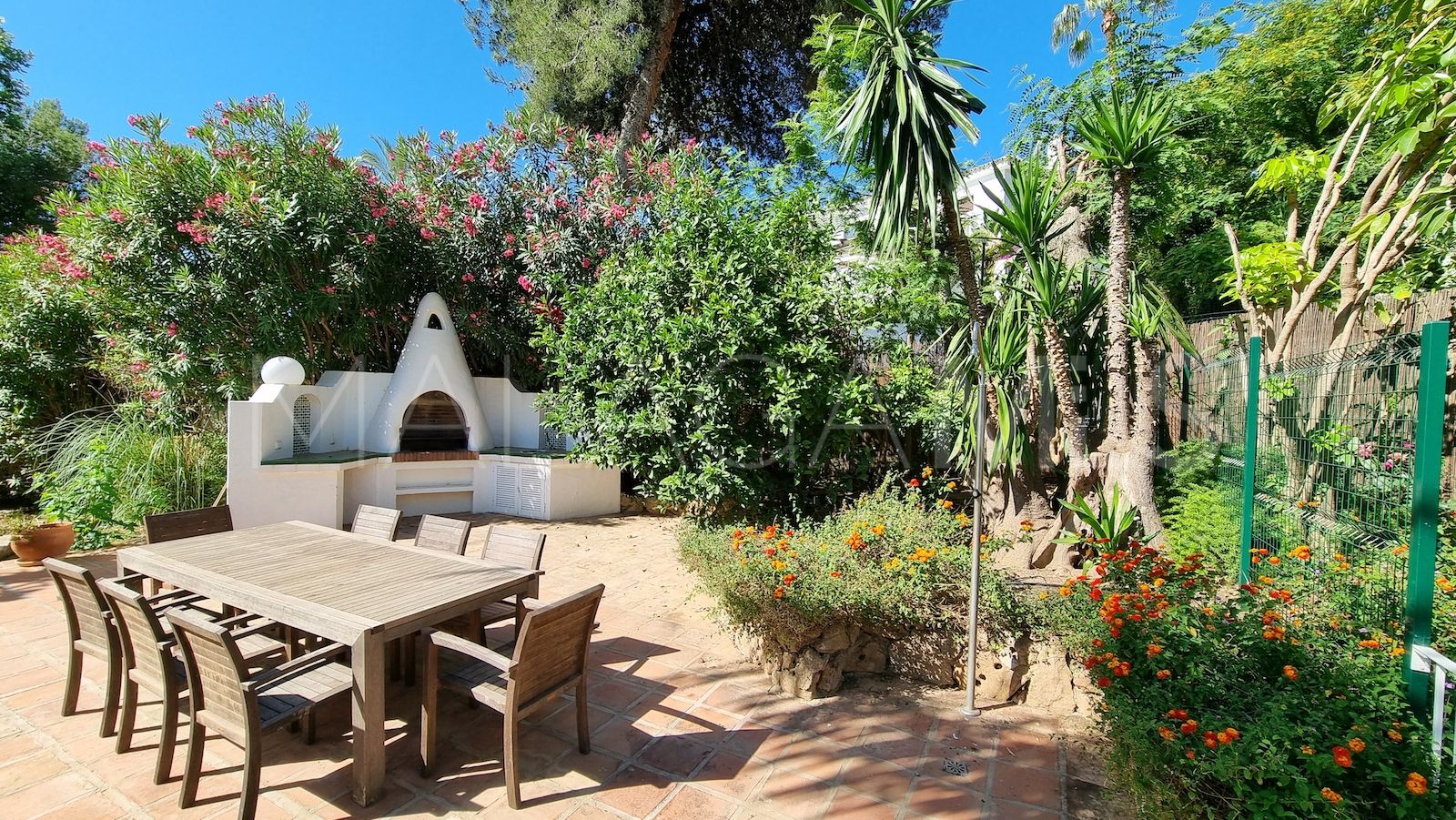 Radhus for sale in Marbella Golden Mile