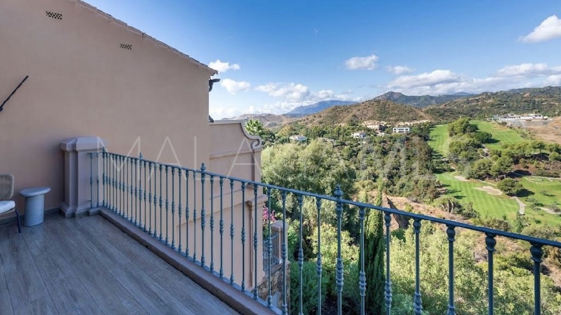 Buy adosado in Monte Halcones