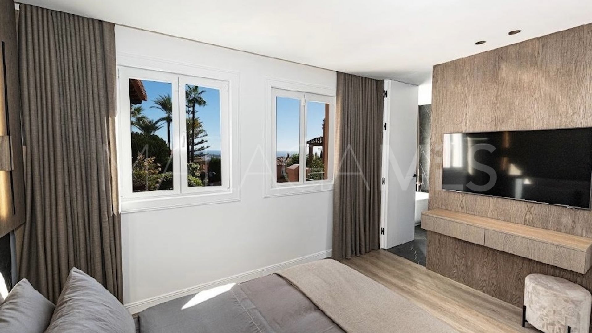 Buy adosado in Monte Halcones