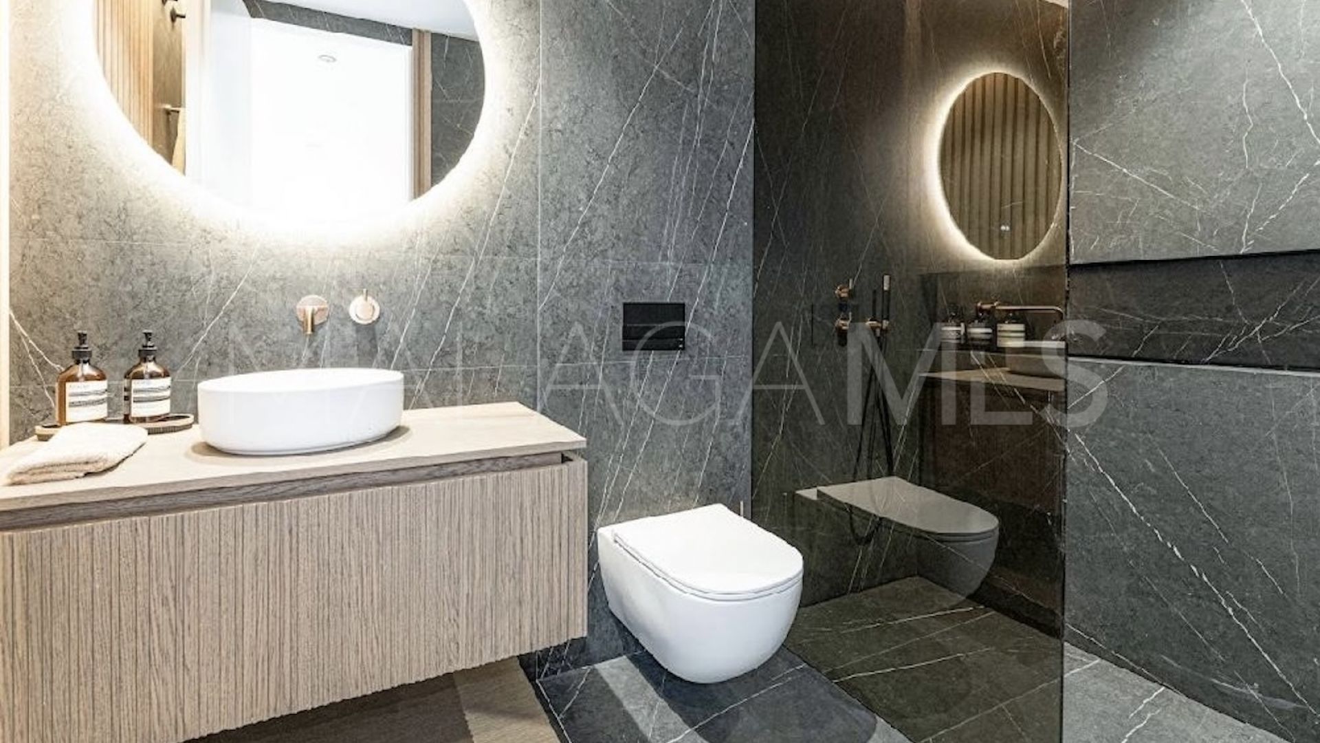 Buy adosado in Monte Halcones