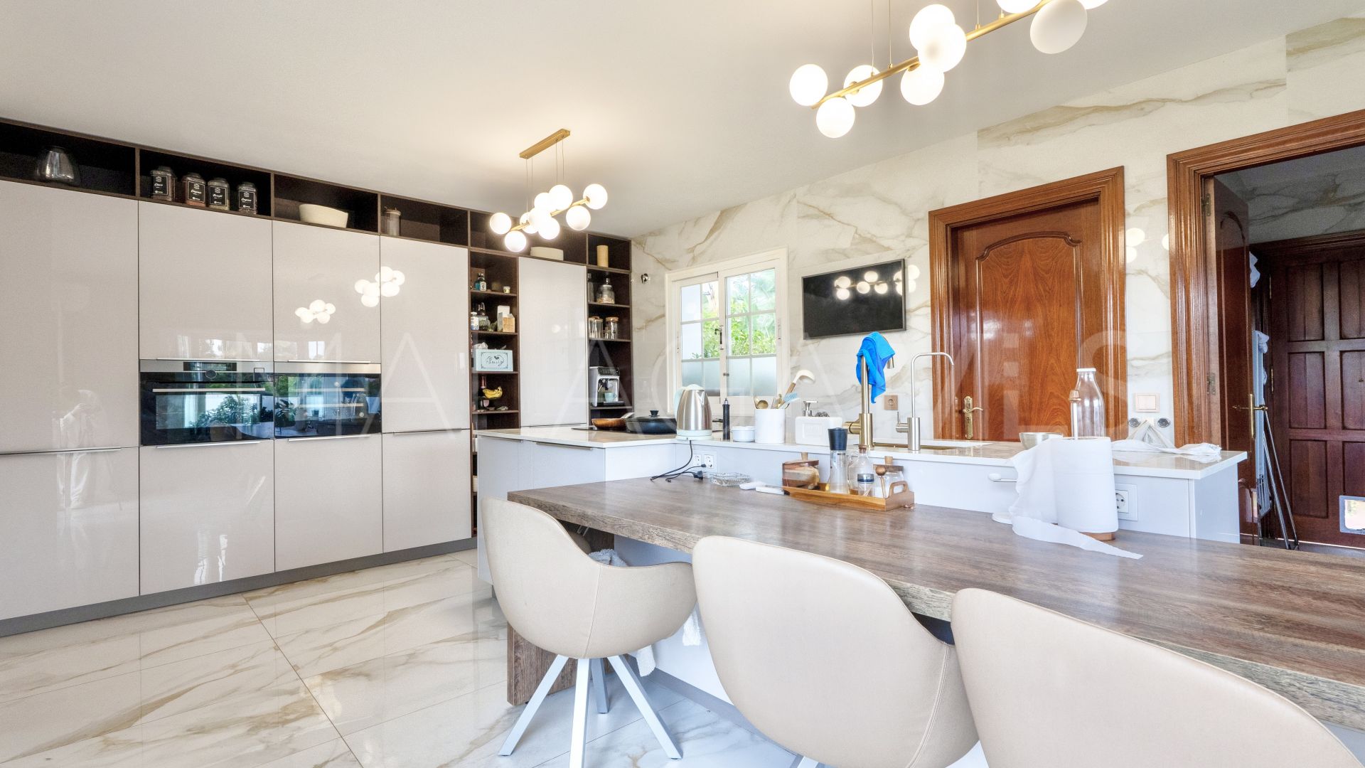 Villa for sale in San Pedro de Alcantara