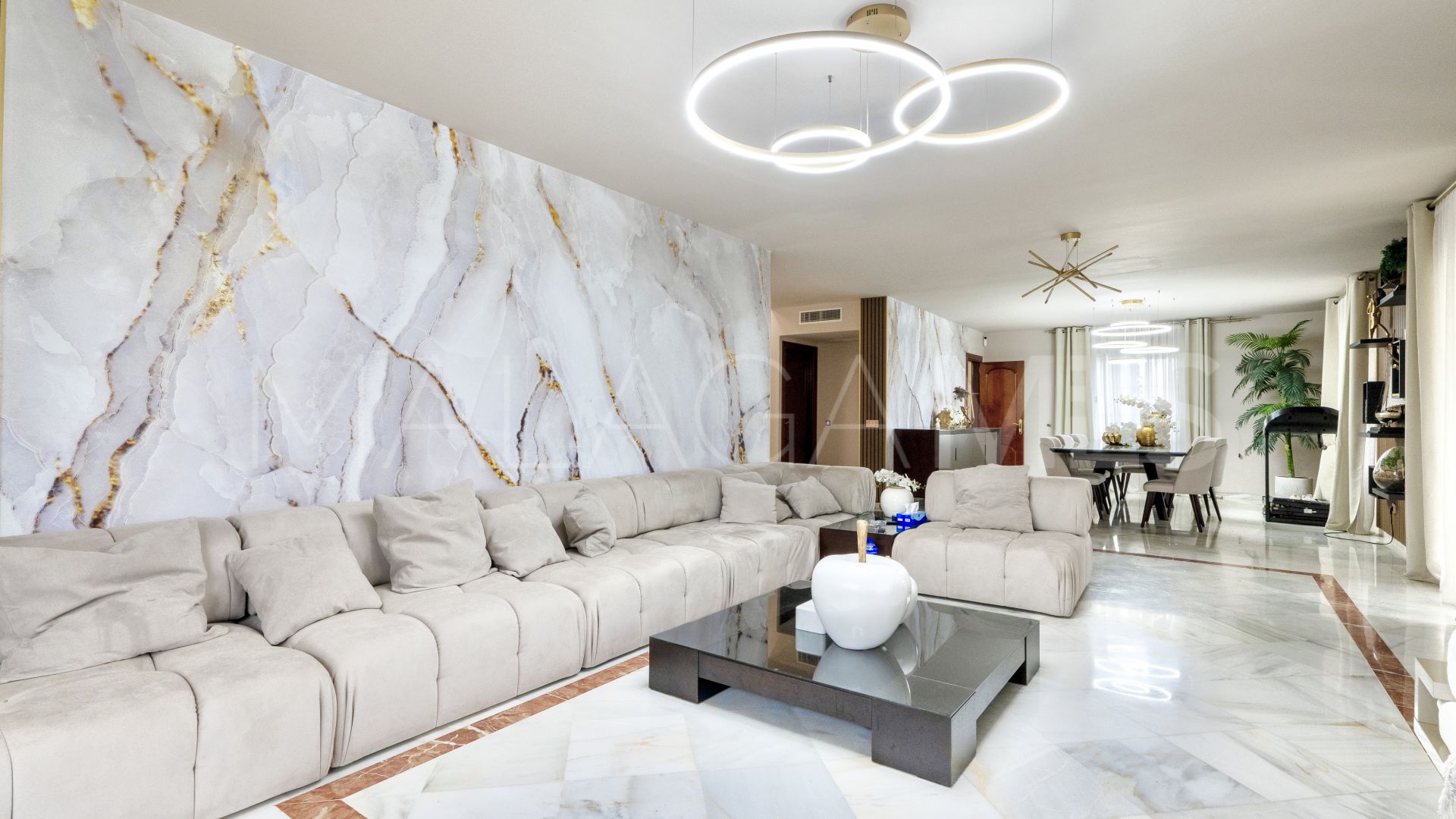 Villa for sale in San Pedro de Alcantara