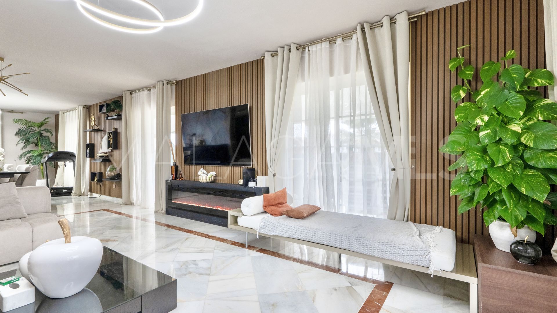 Villa for sale in San Pedro de Alcantara