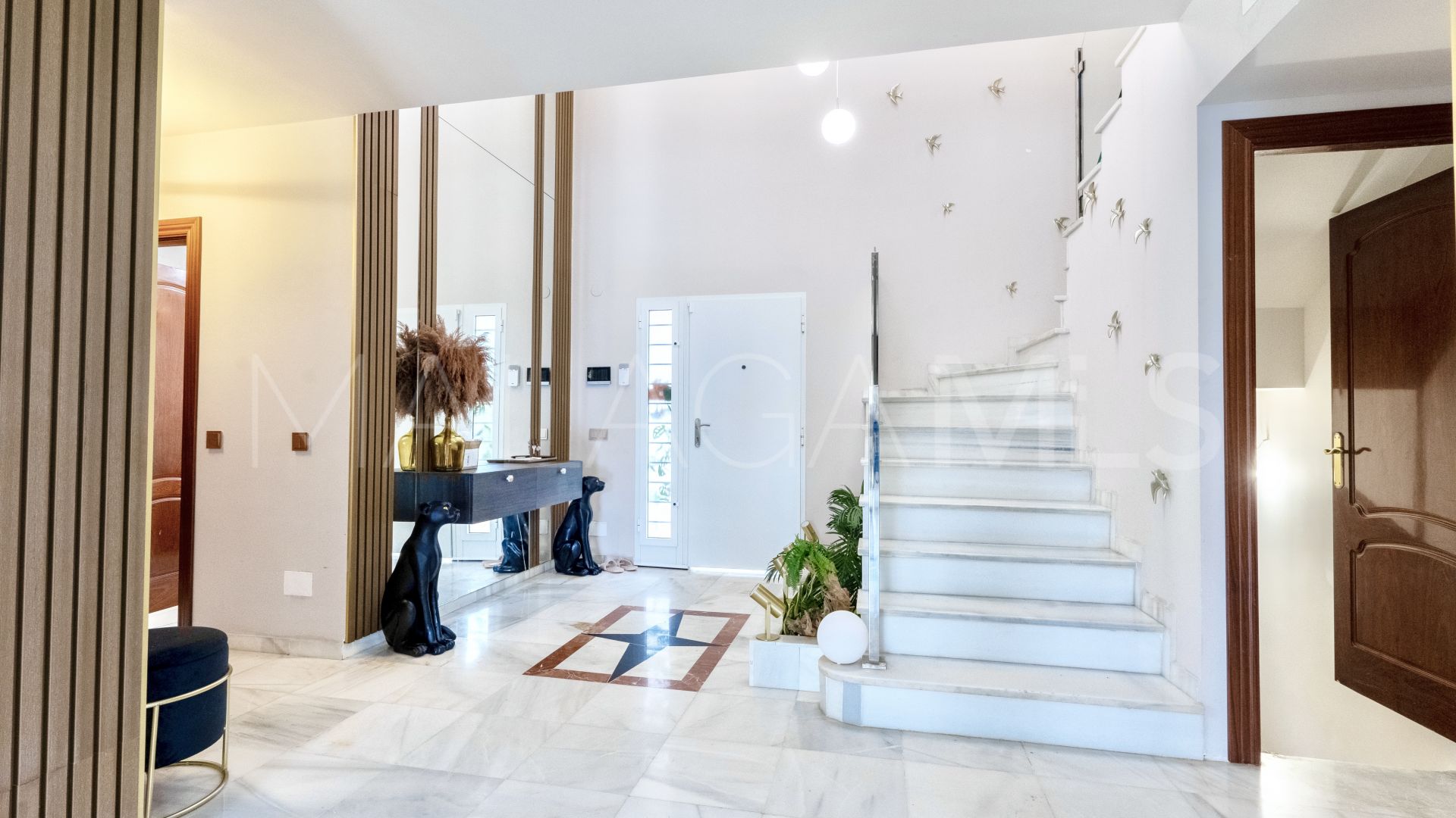 Villa for sale in San Pedro de Alcantara