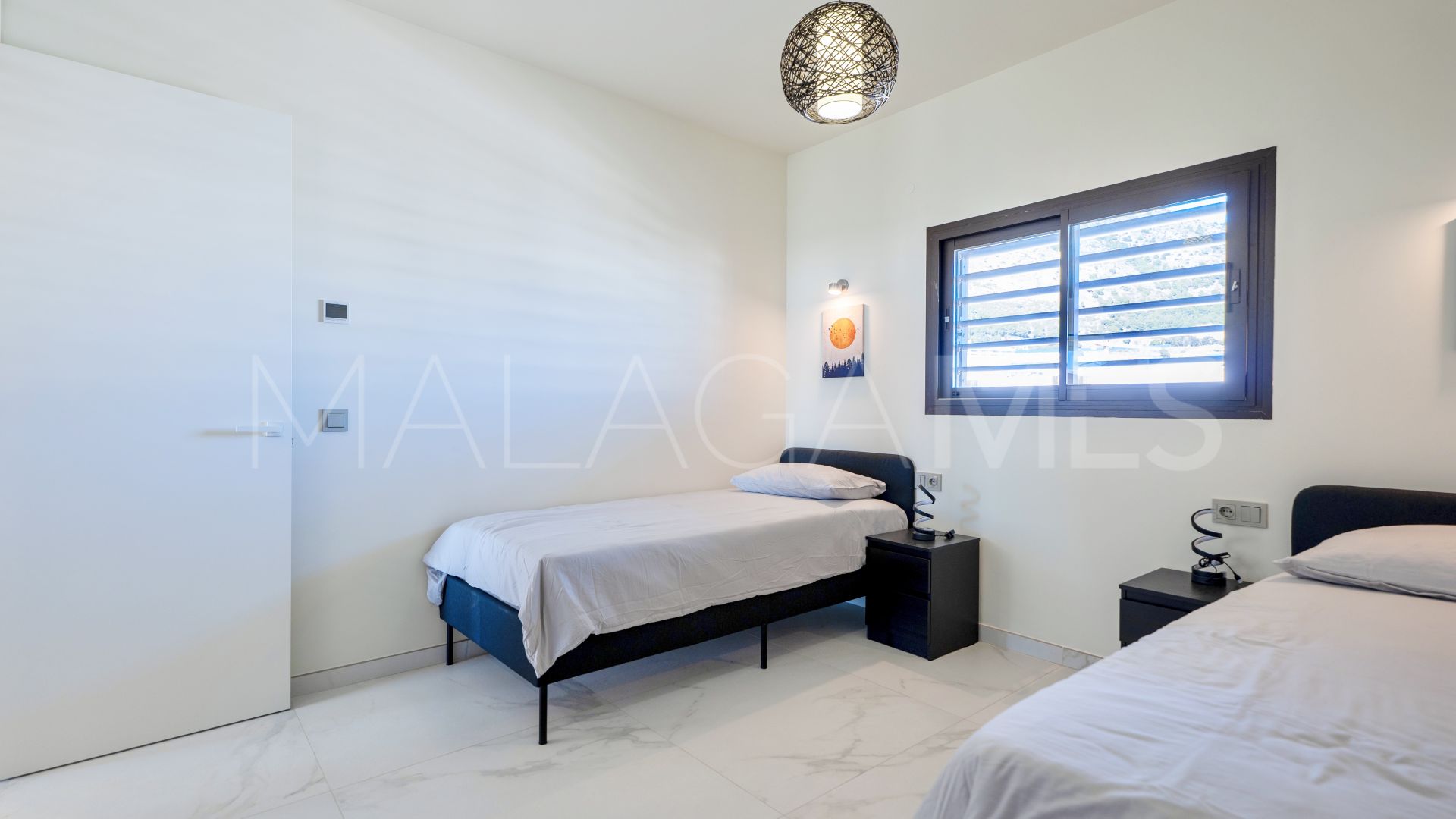 Buy apartamento in Fuengirola