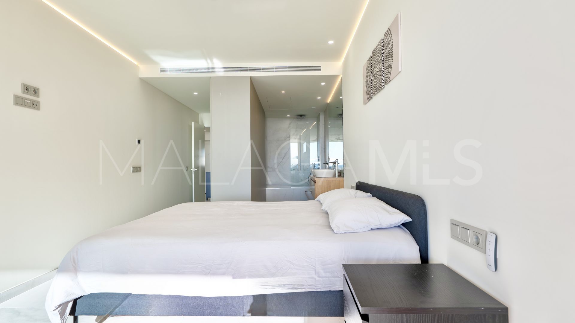 Buy apartamento in Fuengirola