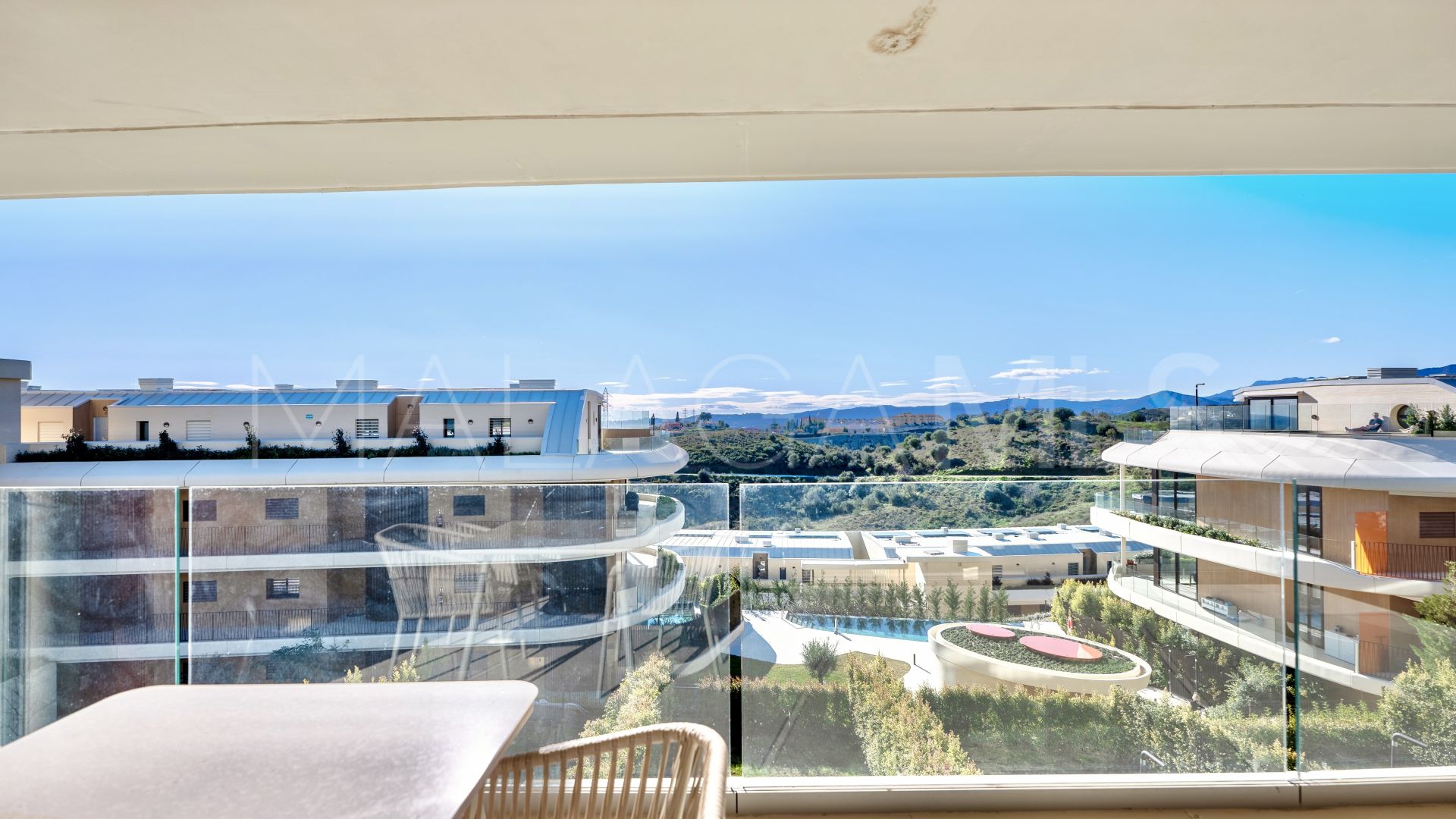 Buy apartamento in Fuengirola